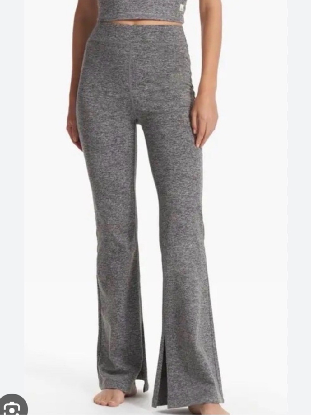 Vuori Women's Granite Hihh Waist Flare Slit Leggings Size L